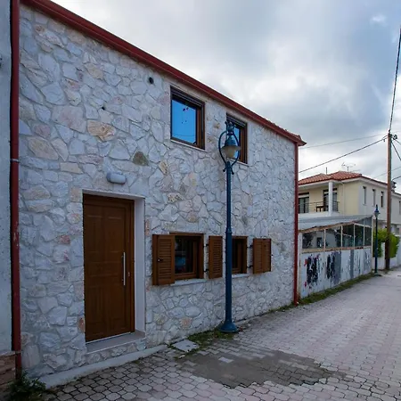 Nymphes House Nyaraló